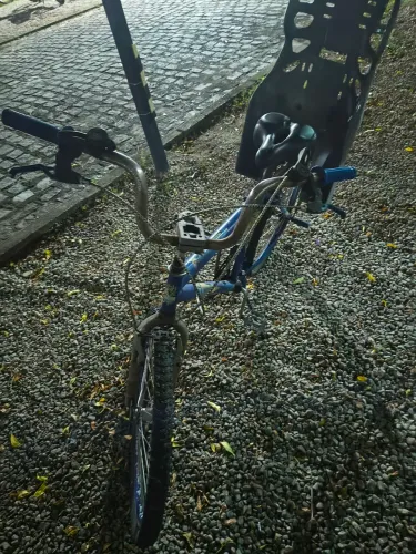 Bicicleta azul masculina
