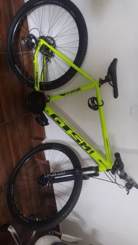 Bicicleta GTS M1 New Expert Aro 29 - 24 Marchas - Freio a Disco