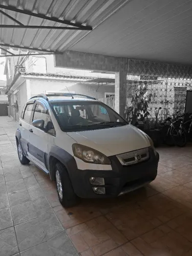 Fiat Idea Advent./ Adv.locker 1.8 MPI Flex 5P 2013