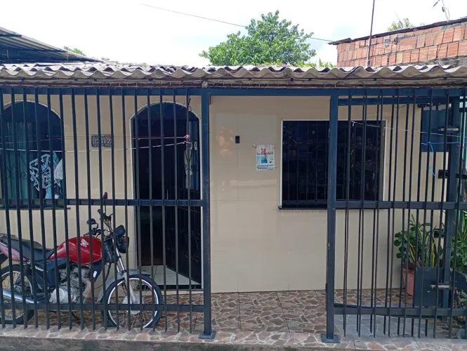 Casa no novo Aleixo 