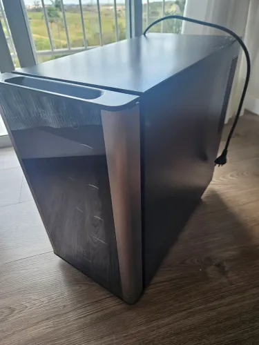 Adega Eletrolux 8 garrafas