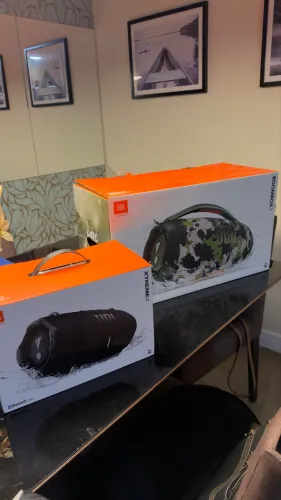 JBL BOOMBOX 3 sem uso + XTREME 4