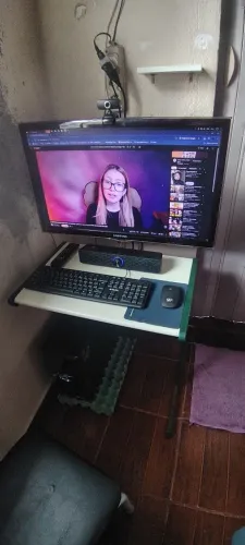 Vendo Pc positivo leia descrição.