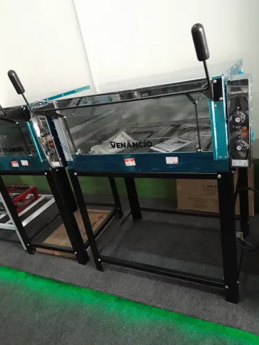 Forno elétrico de pizza da Venâncio - 95x95 e 220v