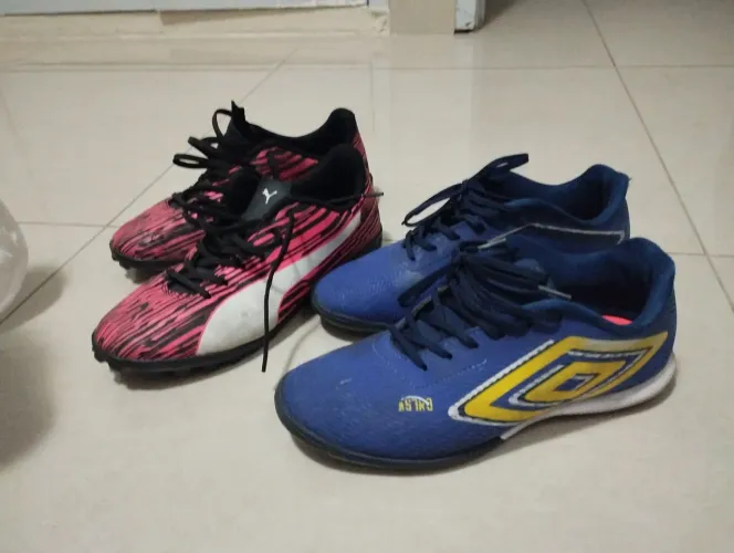 Chuteiras Puma e Umbro