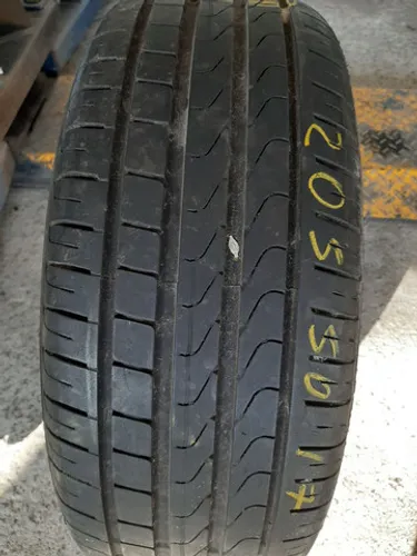 Pneu 205 50 17 Pirelli P7 Civic usado cinturato