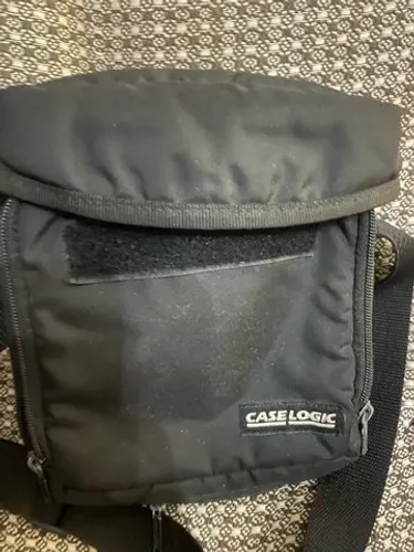 Bolsa acolchoada vintage Case Logic portátil CD player Walkman pacote com babá