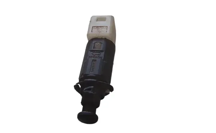 Sensor Interruptor Luz De Freio Renault Clio 1.0
