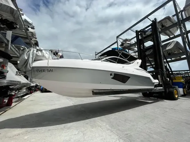 Phantom 303 Ano 2016 x2 Mercruiser 220 HP ñ Focker Triton Armada Cimitarra Real 