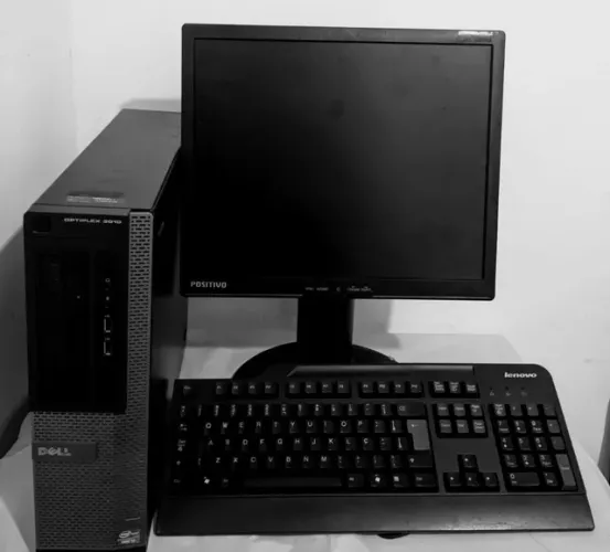 Computador Dell Optiplex Core i3 4gb RAM completo