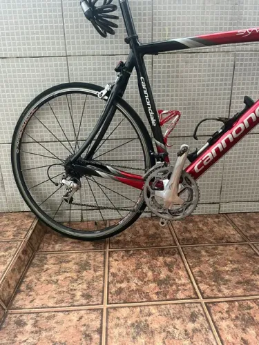 Speed Cannondale Fibra de Carbono com apenas 9 kg!