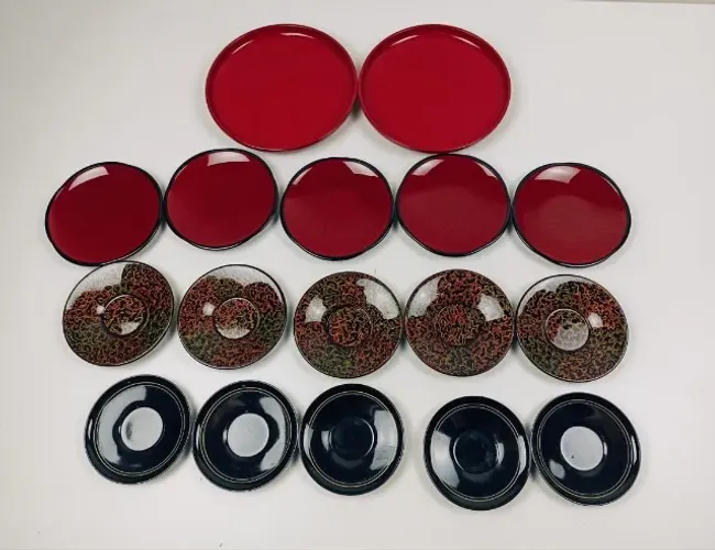 Conjunto De Pratos/pires Em Melamina 17 Peças