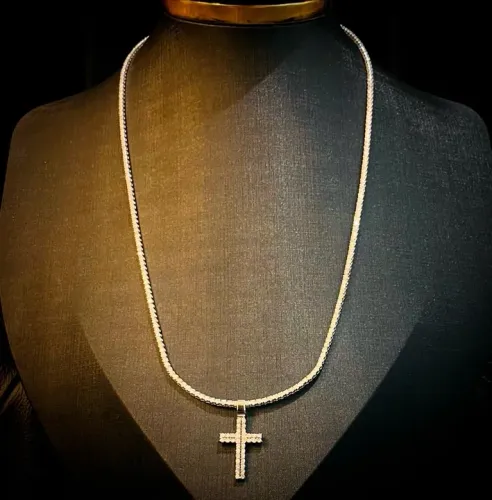 Conjunto Riviera e Crucifixo de Diamantes 10,8 CT em PROMOÇÃO