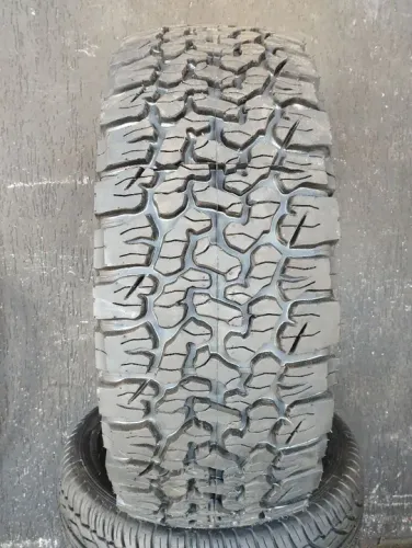 PNEU 265/70/16 BF VIPAL
