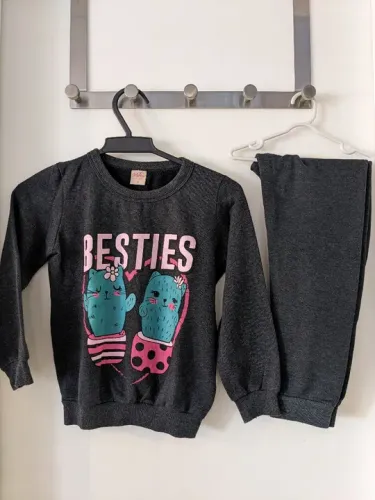 Conjunto Blusa e Calça Infantil - Tam 8