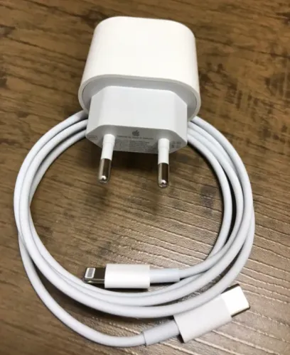 Fonte Apple iPhone original e cabo original