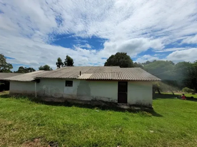 Casa de madeira para desmanche - retirada - demolição