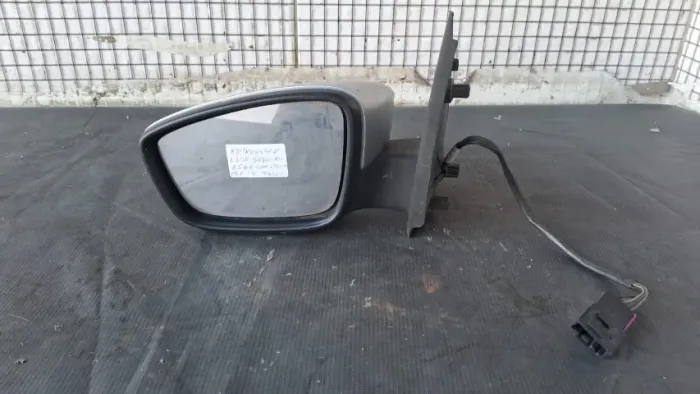 Retrovisor L E . Saveiro G5 G6 com Pisca 08/14