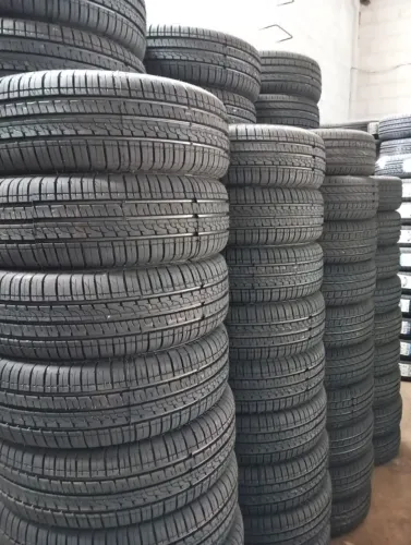 Rodando com borracha vipal 175/70-14 220,00