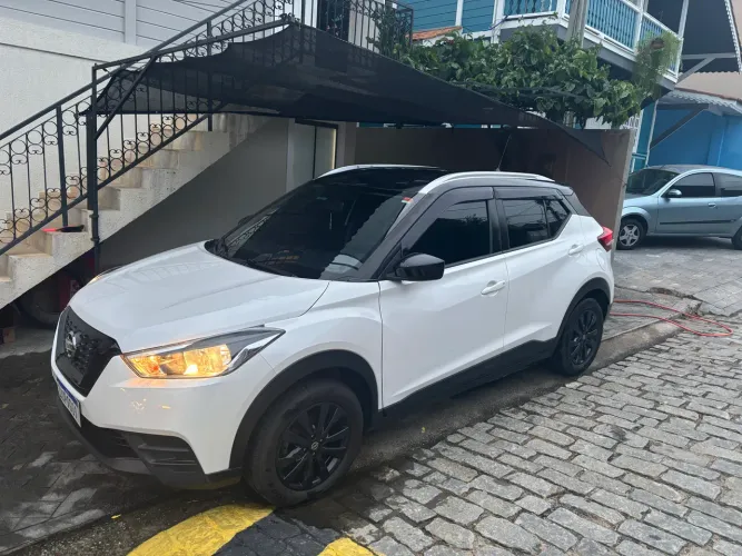 Nissan Kicks 1.6 Automático CVT 2020