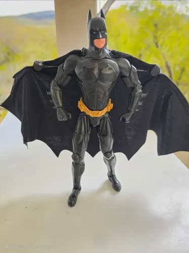 Boneco Batman Articulado - Colecionável - 35cm