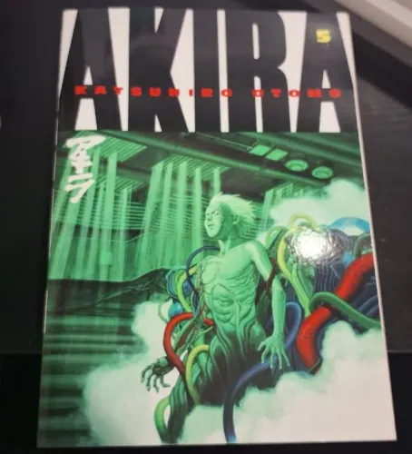 Mangá akira, volume 5 em inglês