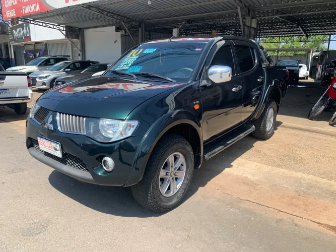 Mitsubishi L200 Triton HPE 3.2 CD TB Int.diesel AUT 2010