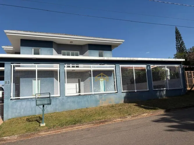 Casa com 4 dormitórios à venda, 500 m² - Recanto das Canjaranas - Vinhedo/SP