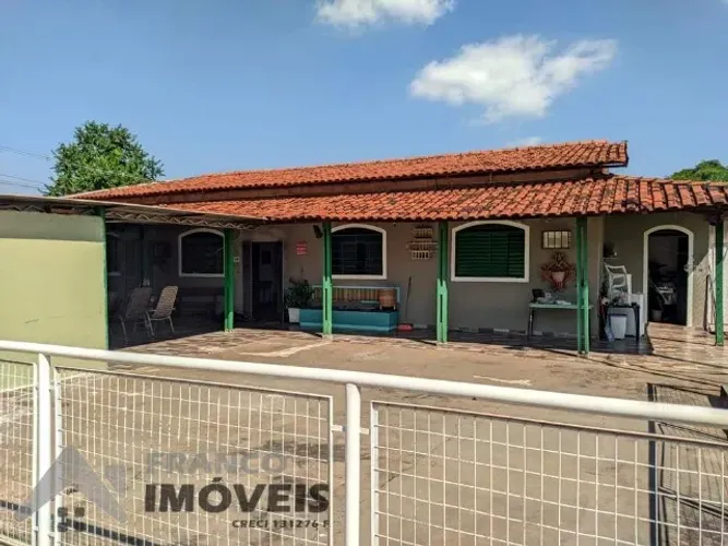 Chácara de 3.000 metros comercio/moradia Próximo Atacadão Estancia Suíça Estuda Permuta!!