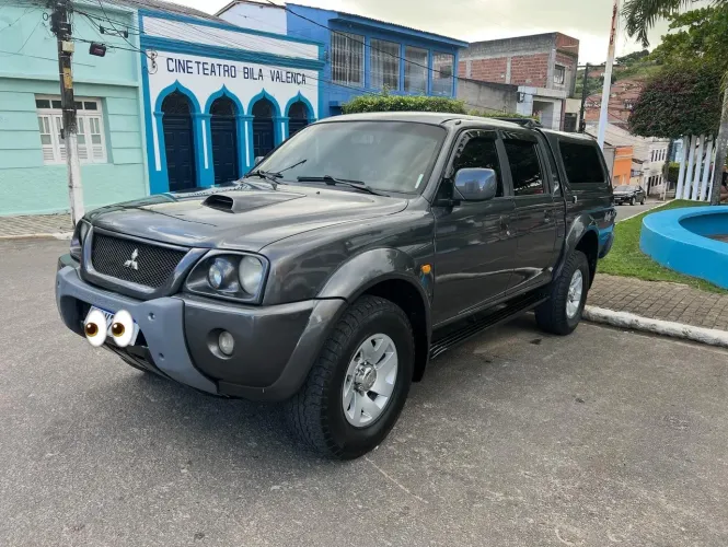 Mitsubishi L200 Sport HPE 2.5 4X4 CD DTI Dies. Aut. 2005