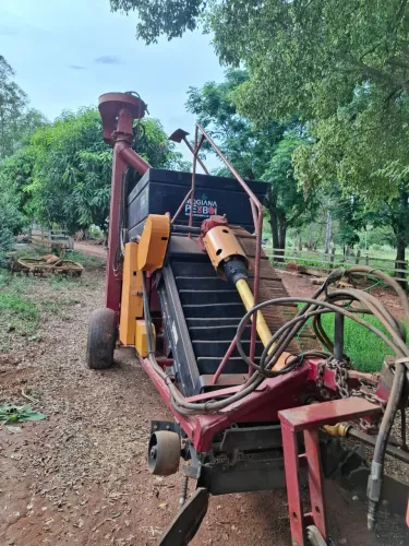 Varredeira de Café MOGIANA 2014