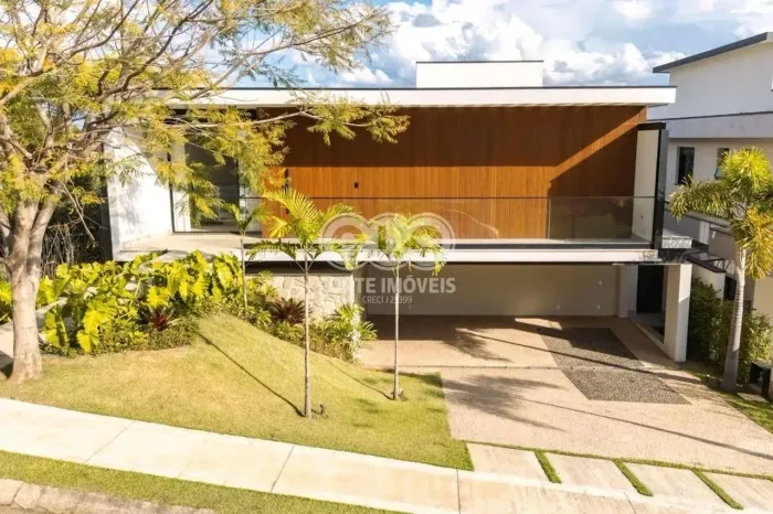 Casa de Alto Padrão á Venda localizada no Condomínio Paradiso
