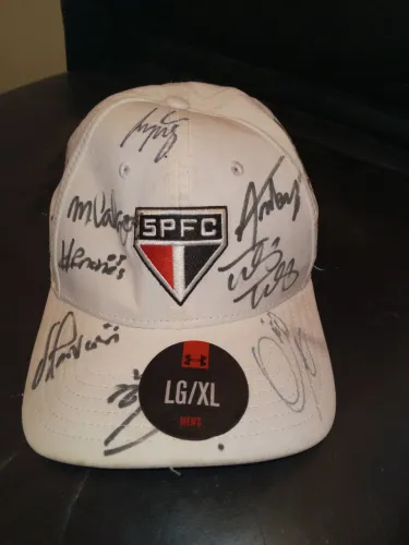 Boné SPFC Autografado Under Armour