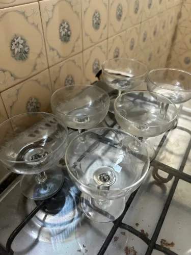 Conjunto com 6 taças de cristal