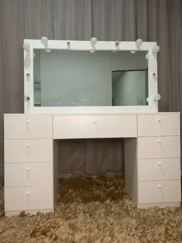 Penteadeira Camarim com Espelho e Luzes