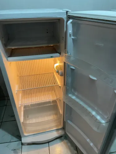 Geladeira consul (faço entrega)