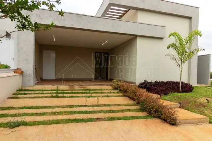 Venda de Casas / Condomínio na cidade de Araraquara