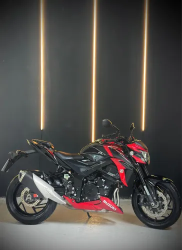 Suzuki GSX-S 750