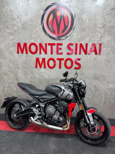 TRIUMPH TRIDENT 660 ABS 