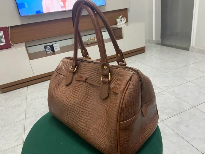 Bolsa de couro Corello