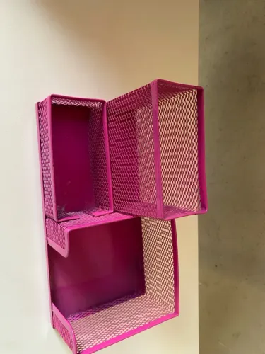 Organizador de mesa aramado rosa