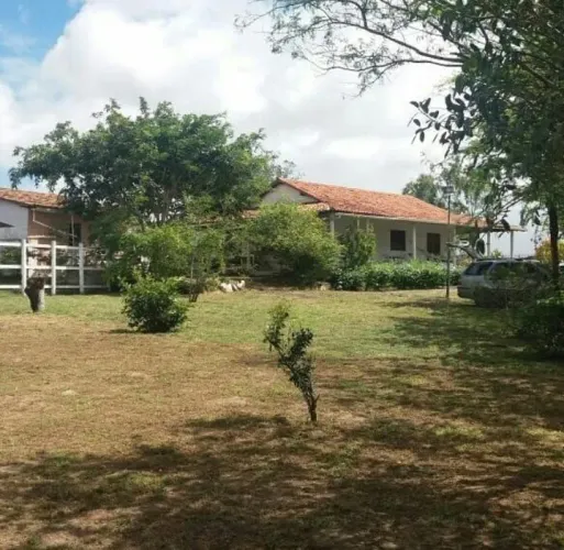 SÍTIO EM GRAVATÁ PE