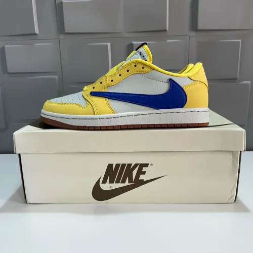 Travis Scott x Air Jordan 1 Low Canary 40