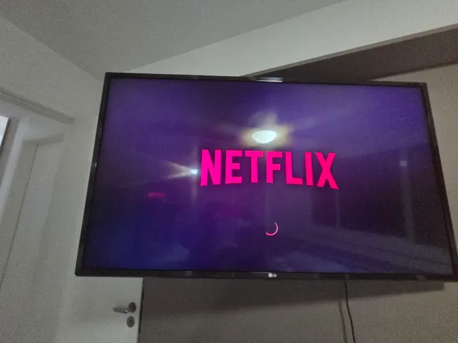 TV Smart 43' LG Funcionando 100%