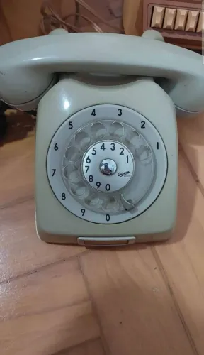 Telefone antigo de epoca