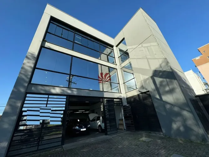 PRÉDIO COMERCIAL com 451m² no bairro NOSSA SENHORA DAS GRAÇAS em CANOAS para Alugar