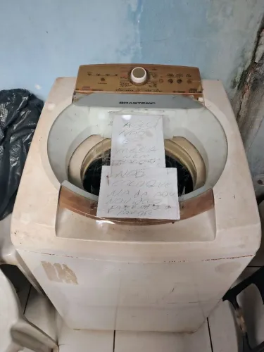 2 máquina de lavar com defeito