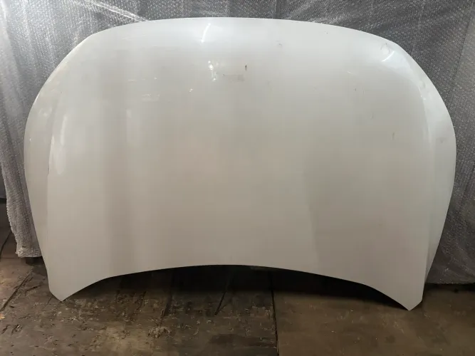 Capô Eclipse Cross 2022