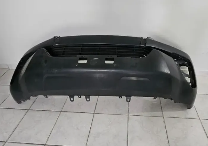 PARACHOQUE DIANTEIRO PRETO HILUX SW4 2.7 2.8 4.0 4X2 4X4 2015/2020