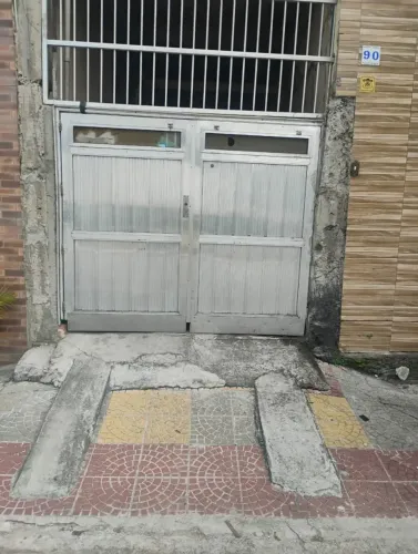 Portão de alumínio